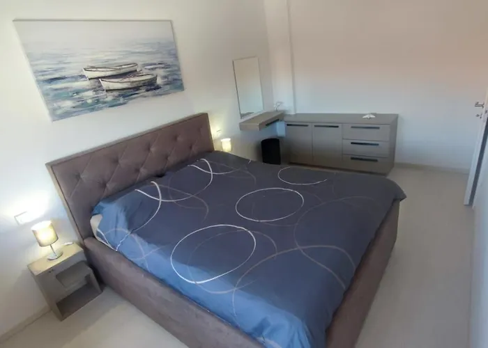 Semesterbostad House Cvetkovic Vir